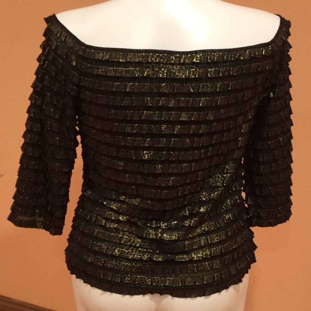 Frank Lyman Design off the shoulder 3/4 sleeve top size 16 Plus Size - Picture 2 of 4